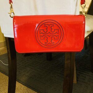 ✨Tory Burch Statement Bag – Red Patent Leather ✨